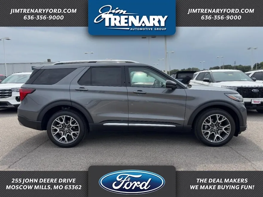 2025 Ford Explorer Platinum photo 1