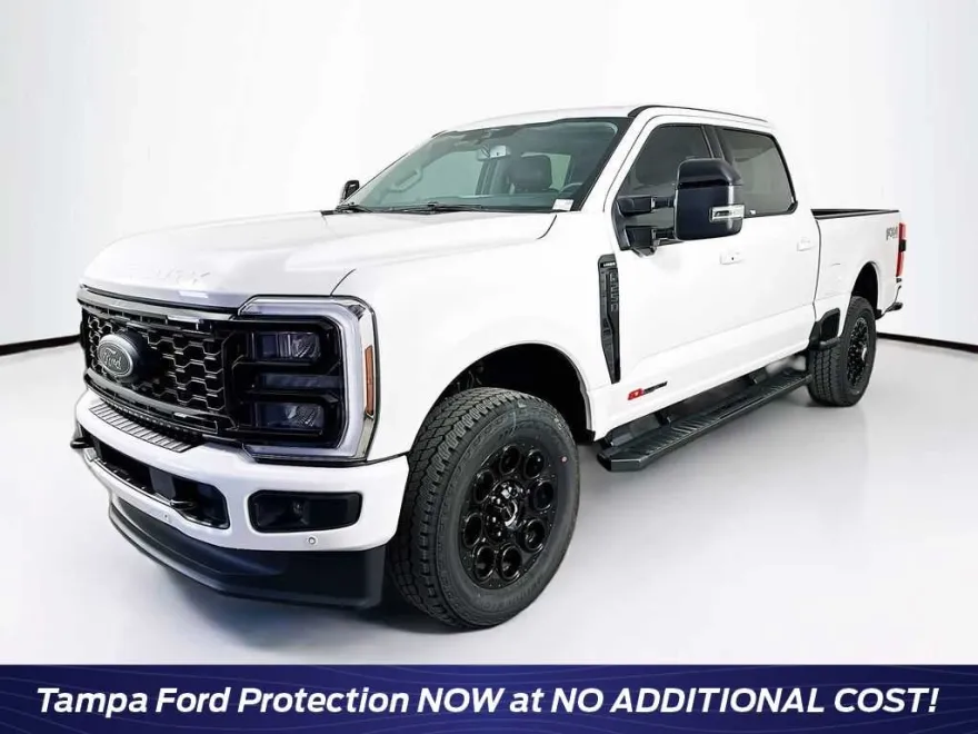2025 Ford F-250 Lariat photo 1