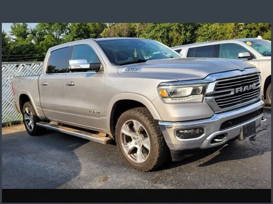 2022 Ram 1500 Laramie photo 1