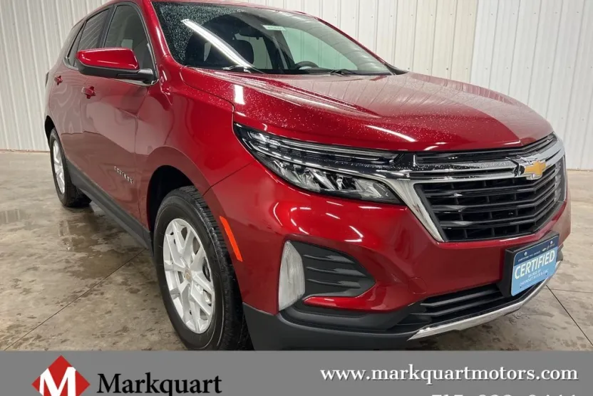 2023 Chevrolet Equinox LT photo 1
