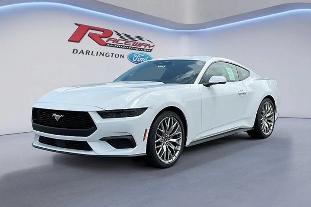 2025 Ford Mustang EcoBoost Premium photo 1