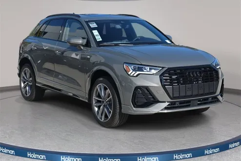 2025 Audi Q3 45 TFSI S line Premium photo 1