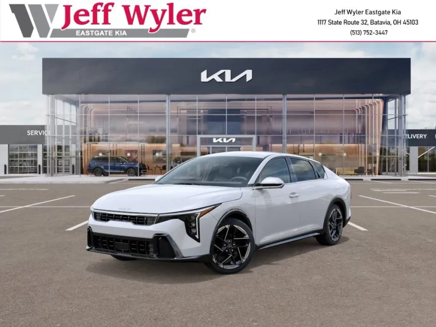 2025 Kia K4 GT-Line photo 1