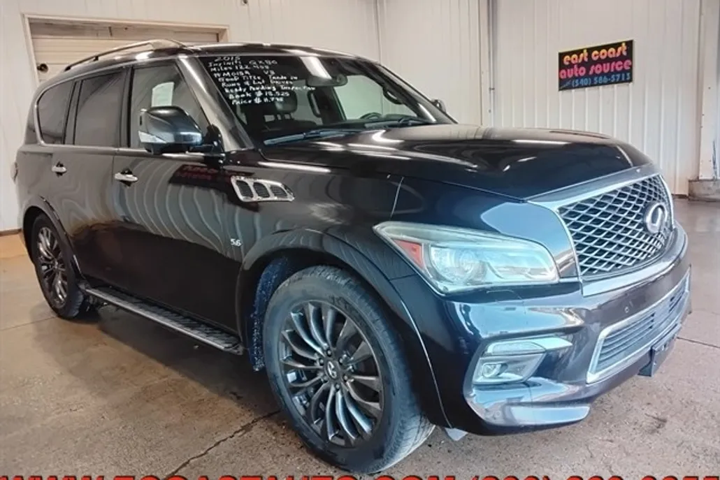 2015 Infiniti QX80 photo 1