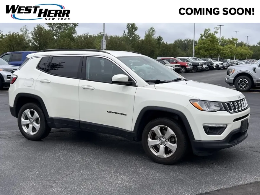 2020 Jeep Compass Latitude photo 1