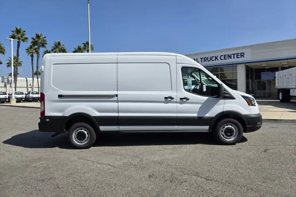 2025 Ford Transit photo 1