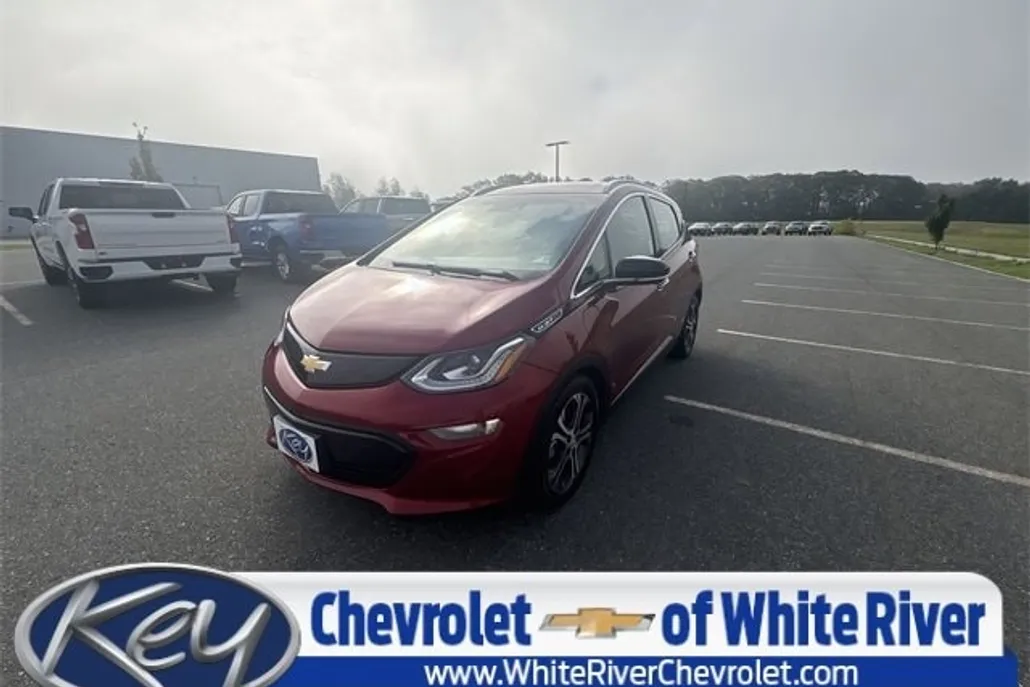 2017 Chevrolet Bolt EV Premier photo 1