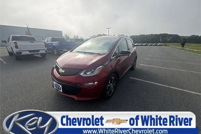 2017 Chevrolet Bolt EV Premier photo 1