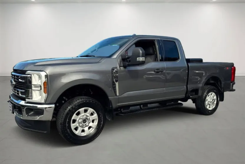2024 Ford F-250 XLT photo 1