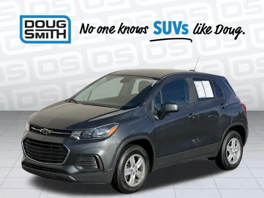 2020 Chevrolet Trax LS photo 1