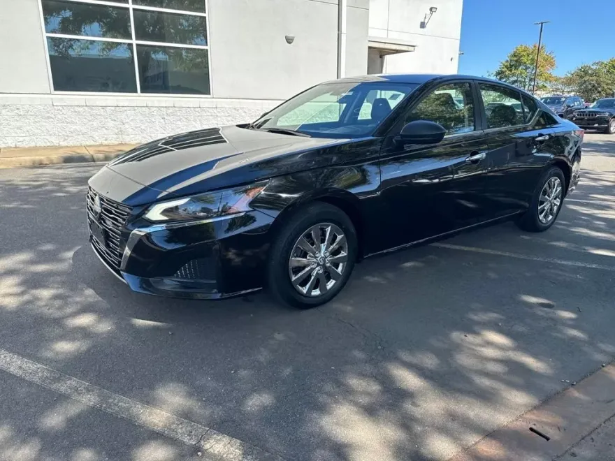 2024 Nissan Altima 2.5 S photo 1