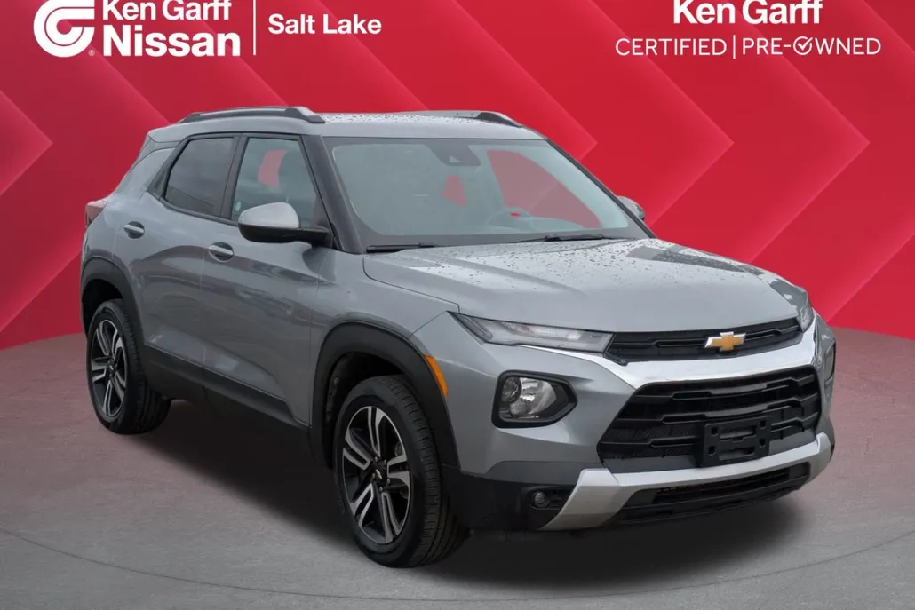 2023 Chevrolet Trailblazer LT photo 1