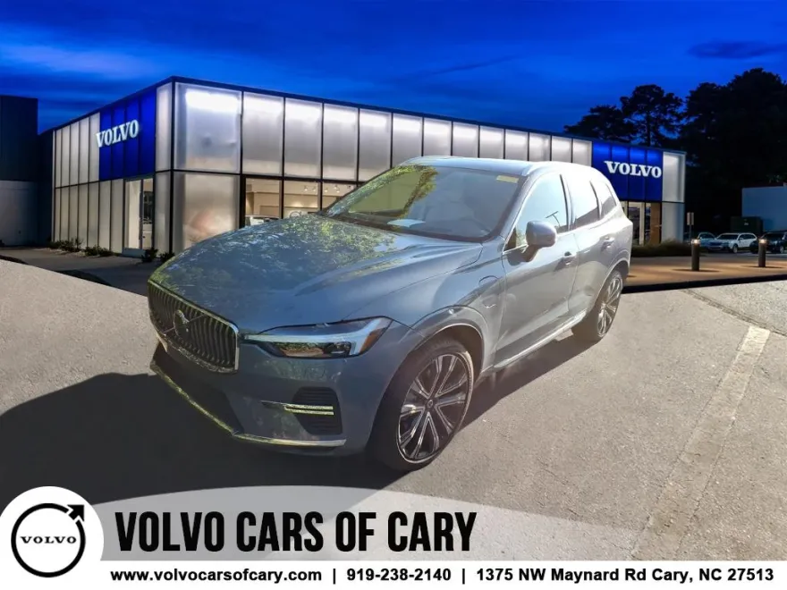 2023 Volvo XC60 Recharge Hybrid Ultimate photo 1