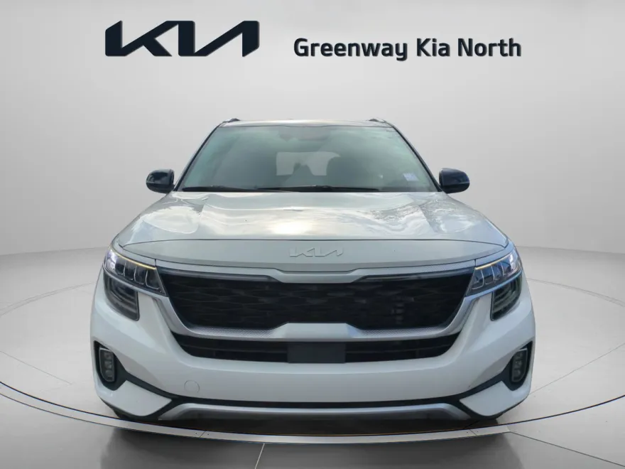 2022 Kia Seltos SX photo 1