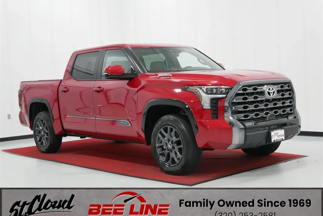 2026 Toyota Tundra Platinum CrewMax photo 1