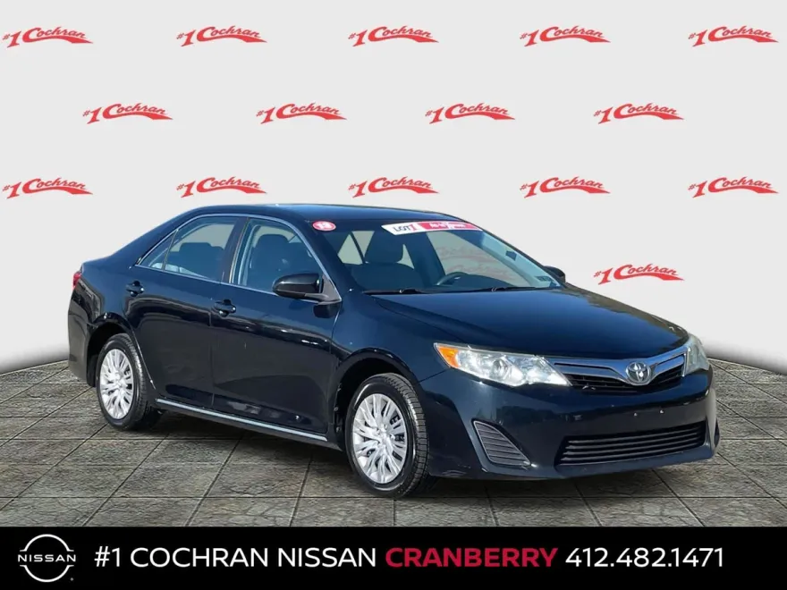 2013 Chevrolet Cruze LS photo 1