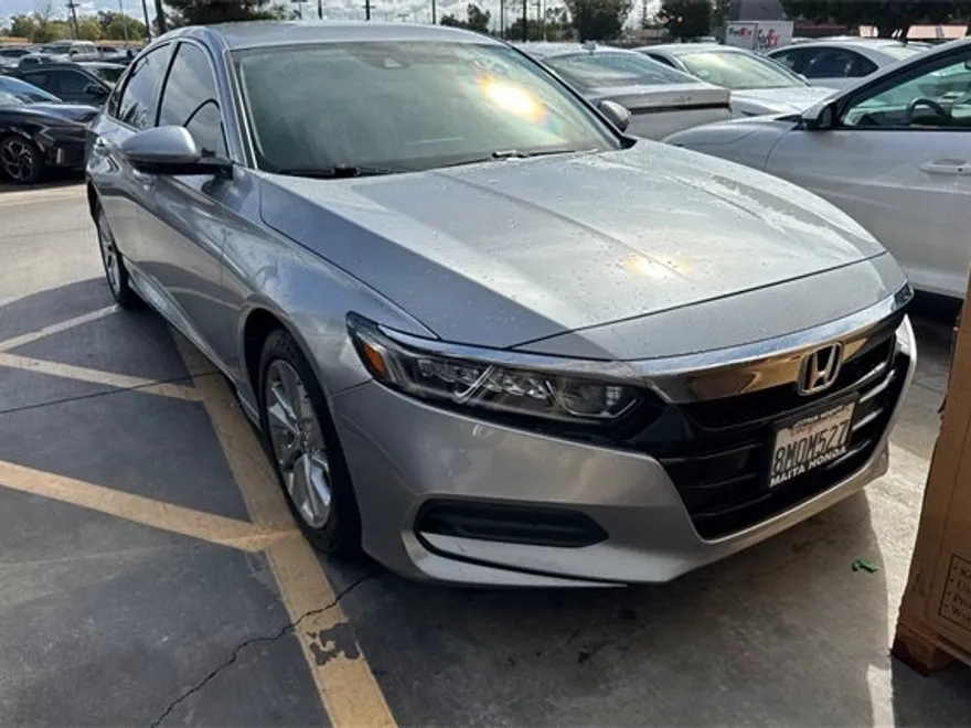 2019 Honda Accord LX photo 1