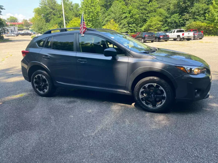 2023 Subaru Crosstrek Base photo 1