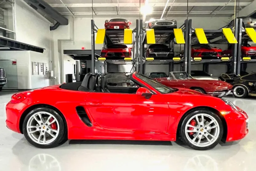 2013 Porsche Boxster S photo 1