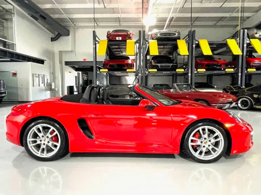 2013 Porsche Boxster S photo 1