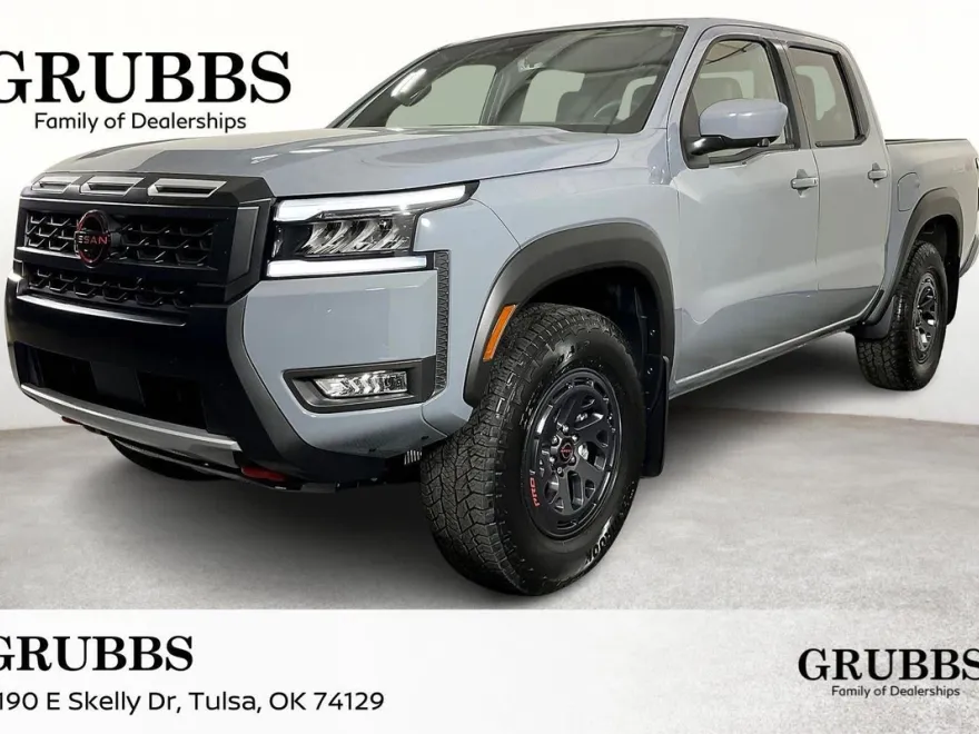 2026 Nissan Frontier Crew Cab PRO-4X photo 1