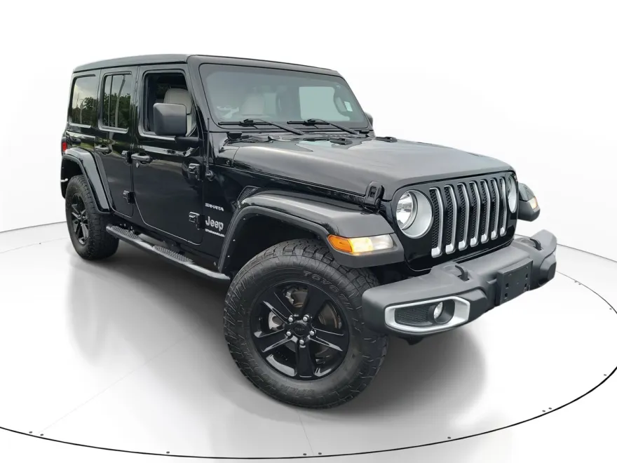 2023 Jeep Wrangler Sahara Sport photo 1