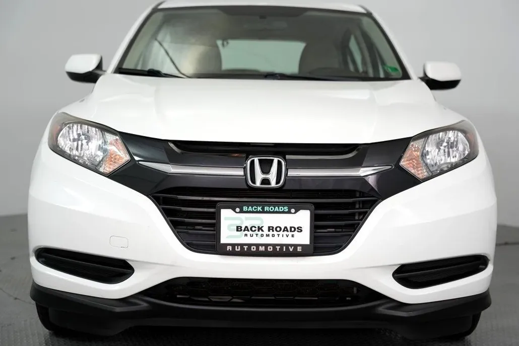 2018 Honda HR-V LX photo 1