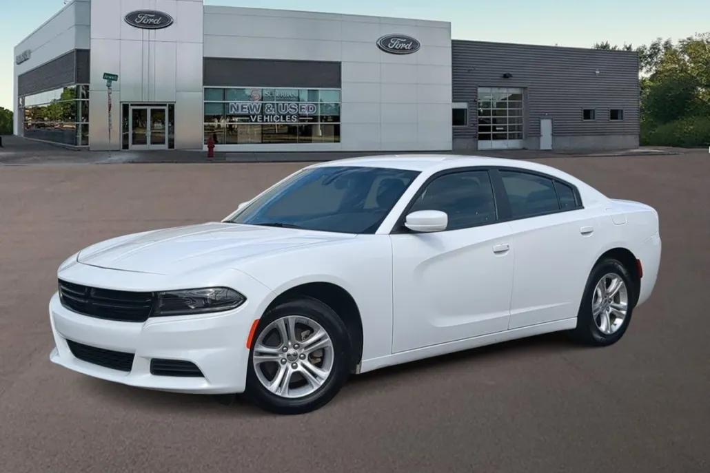 2022 Dodge Charger SXT photo 1