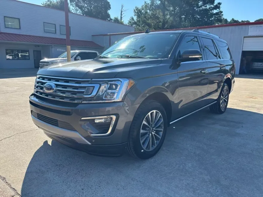 2021 Ford Expedition Limited photo 1