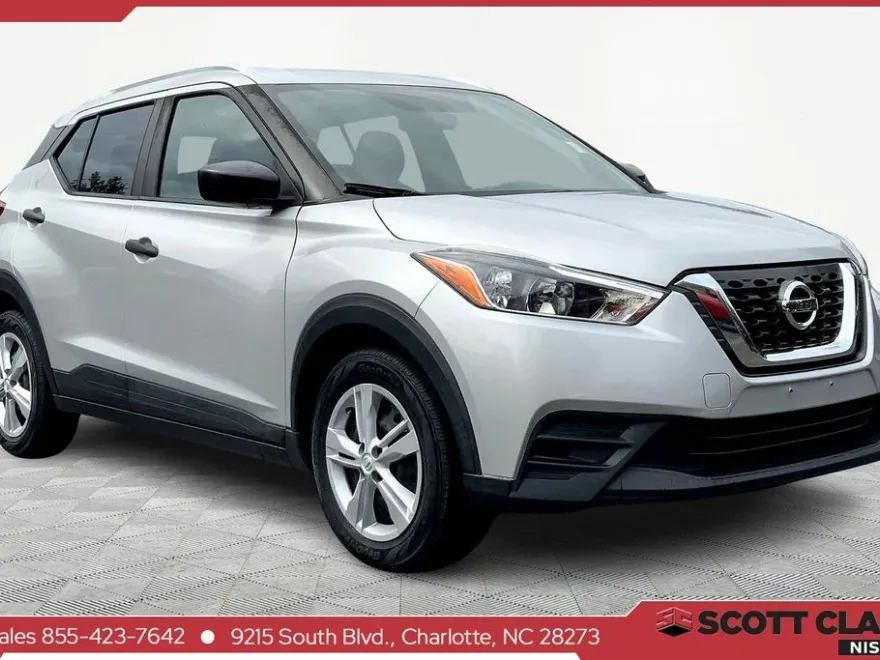 2019 Nissan Kicks S photo 1