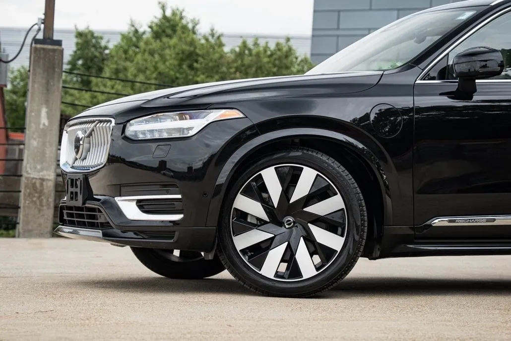 2023 Volvo XC90 Recharge Ultimate photo 1