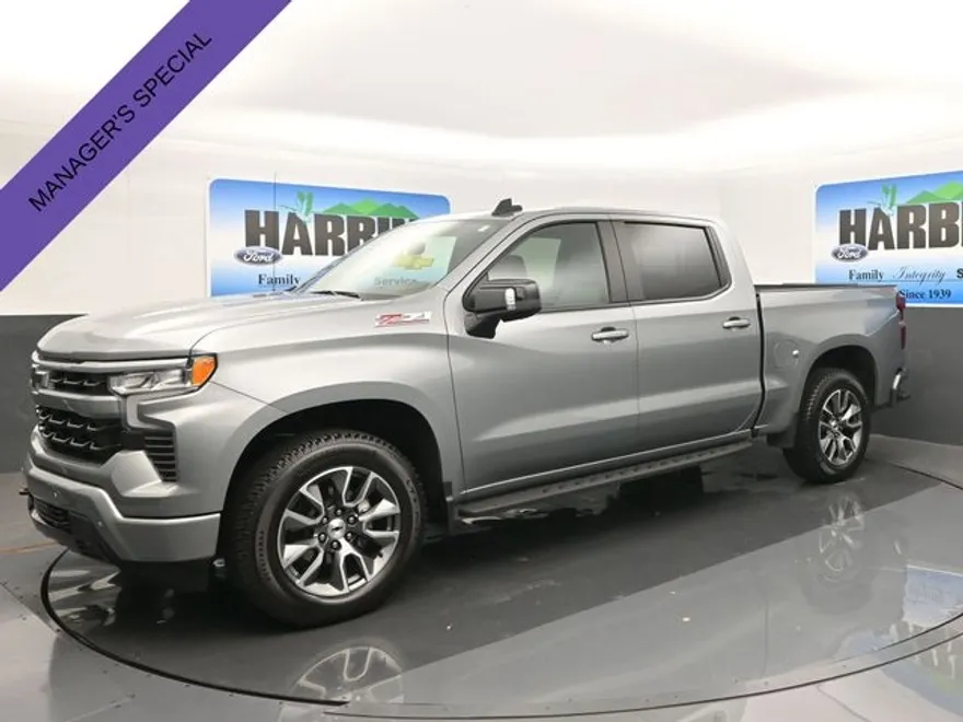 2024 Chevrolet Silverado 1500 RST photo 1