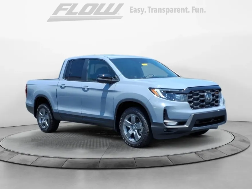 2025 Honda Ridgeline TrailSport photo 1