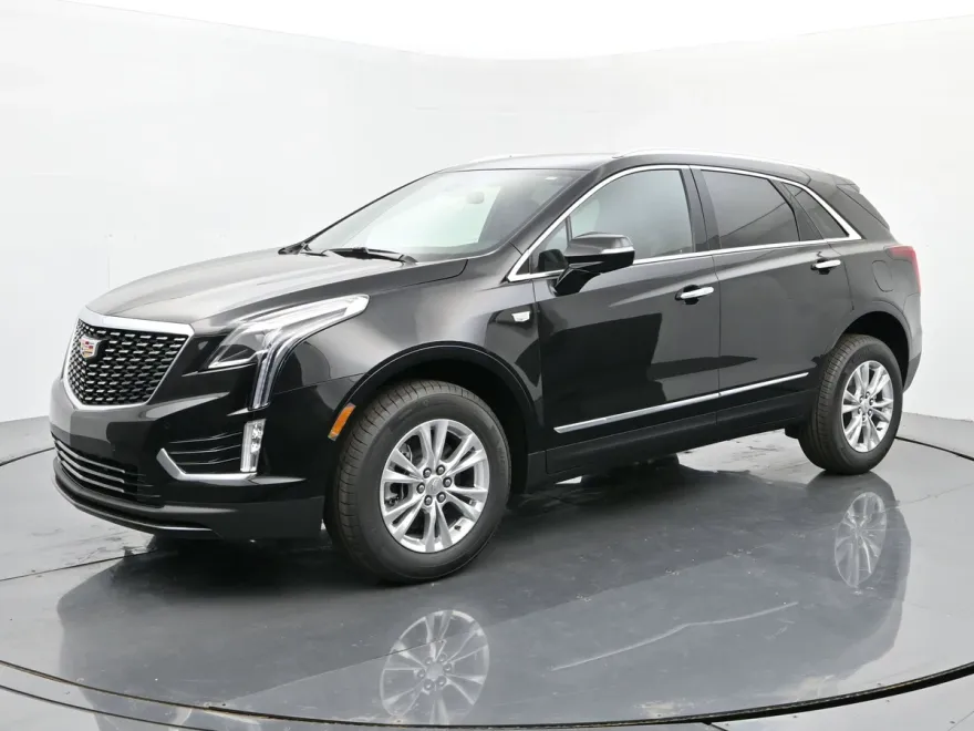 2025 Cadillac XT5 Luxury photo 1