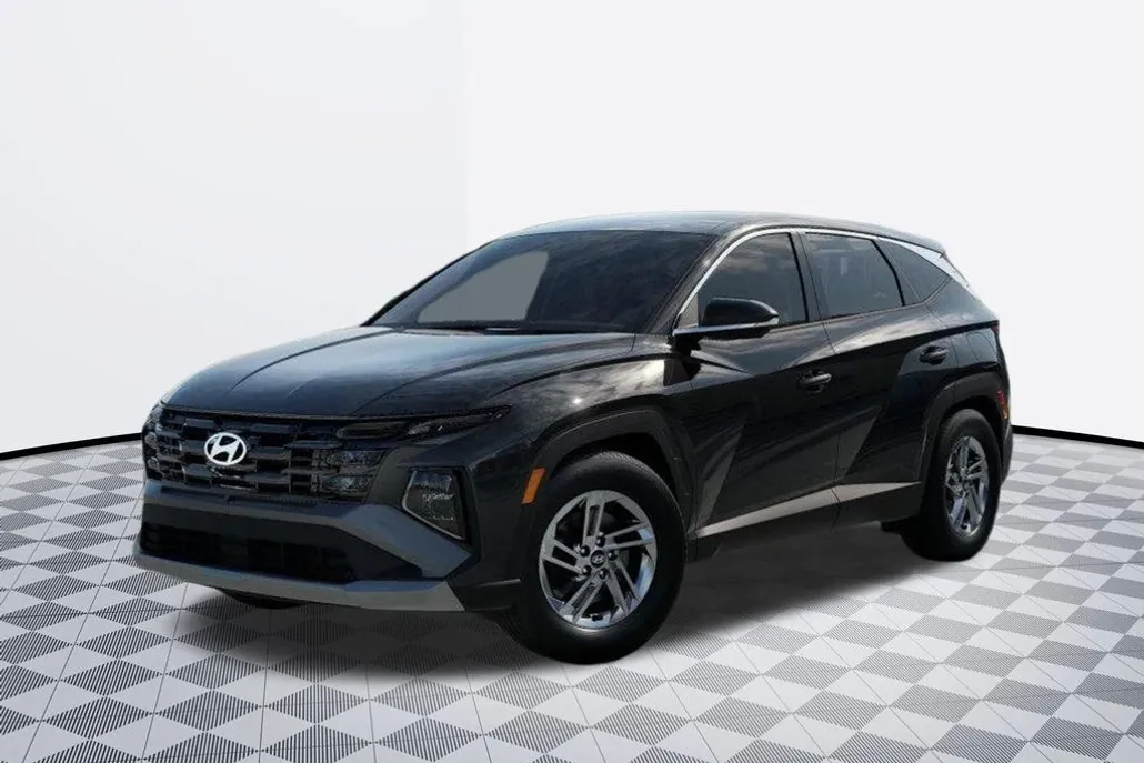 2026 Hyundai Tucson SE photo 1