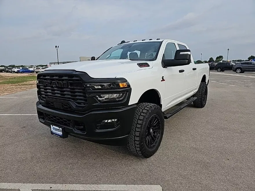 2025 Ram 2500 Tradesman photo 1