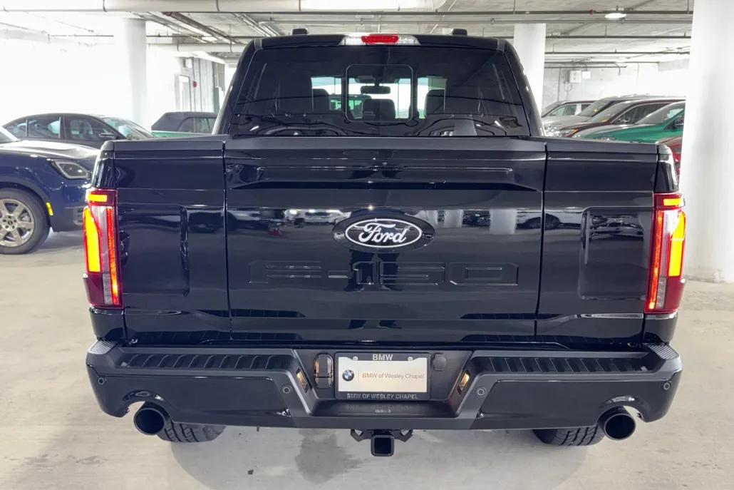 2025 Ford F-150 Lariat photo 1