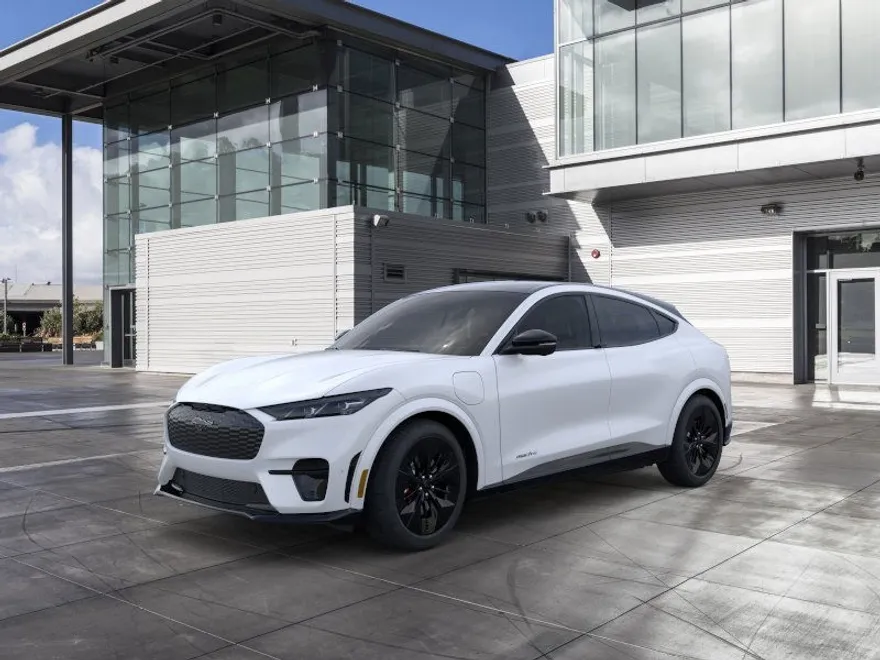 2025 Ford Mustang Mach-E GT photo 1