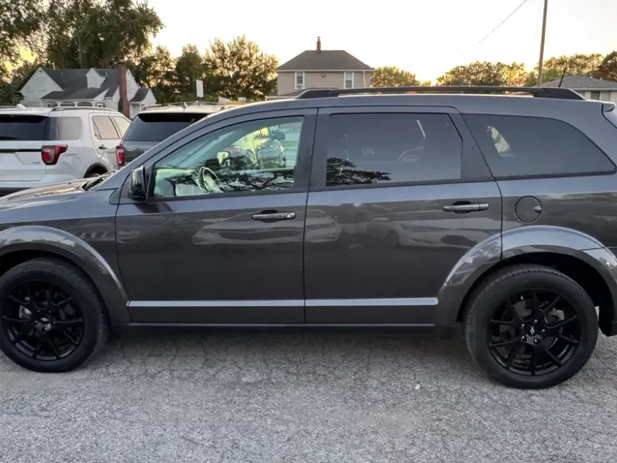 2019 Dodge Journey SE photo 1