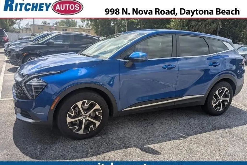 2024 Kia Sportage EX photo 1