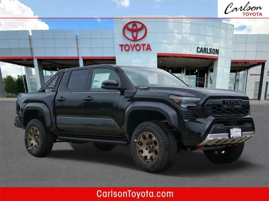 2025 Toyota Tacoma Trailhunter Double Cab photo 1