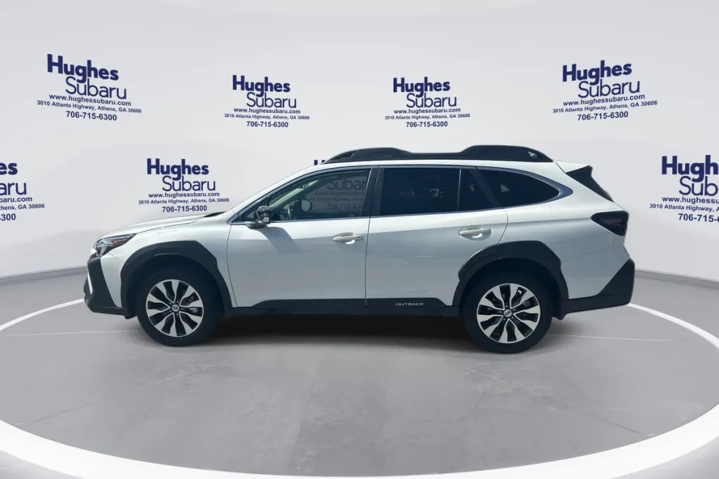 2025 Subaru Outback Limited photo 1