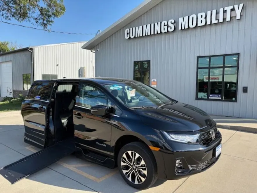 2025 Honda Odyssey Elite photo 1
