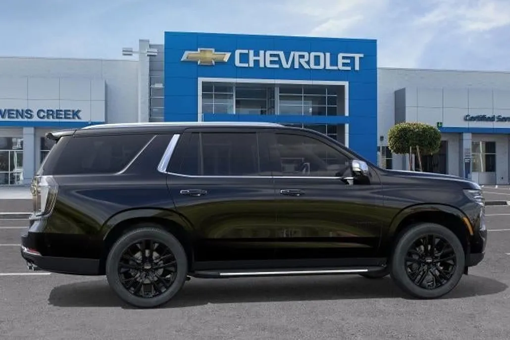 2026 Chevrolet Tahoe Premier photo 1