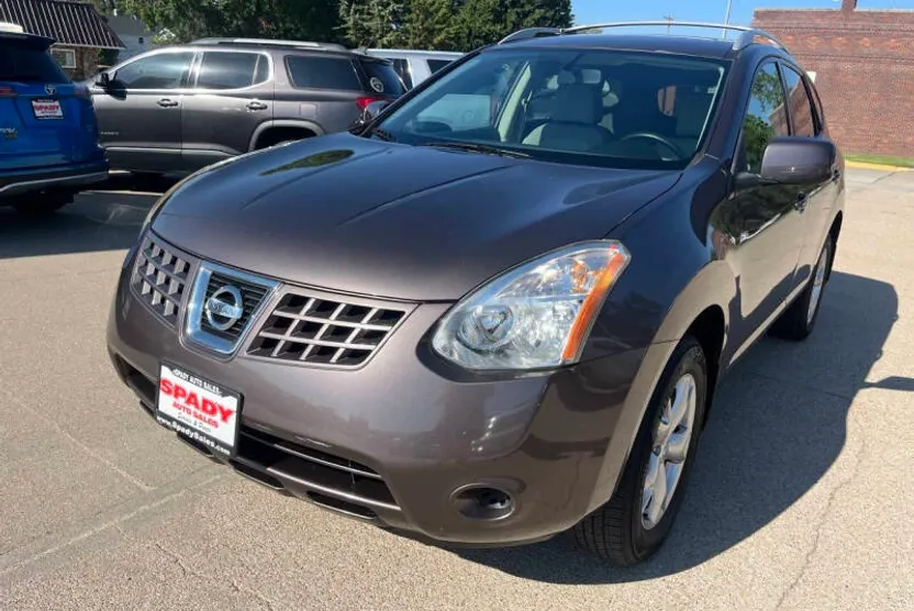 2008 Nissan Rogue SL photo 1