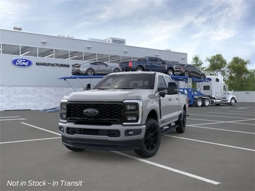 2026 Ford F-350 Lariat photo 1