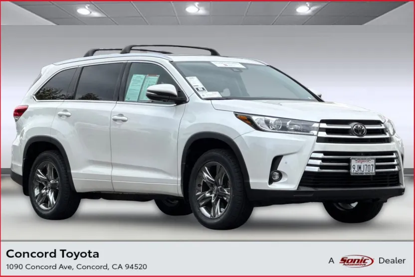 2019 Toyota Highlander Limited Platinum photo 1
