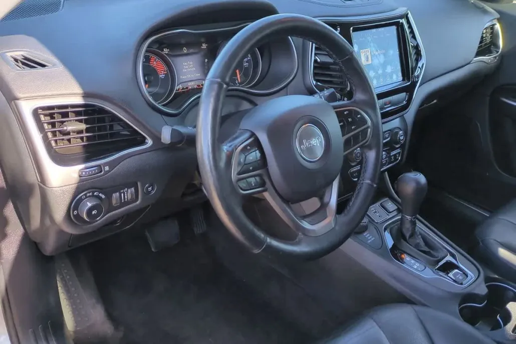 2019 Jeep Cherokee Limited photo 1
