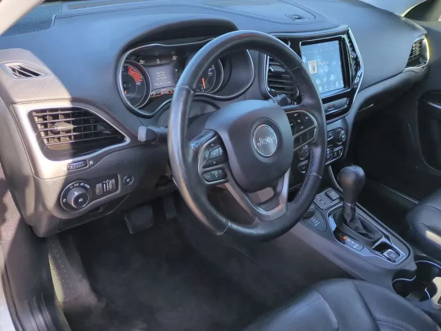 2019 Jeep Cherokee Limited photo 1