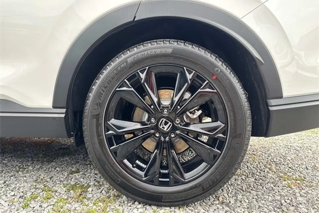2026 Honda CR-V Hybrid Sport Touring photo 1